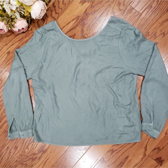 Anthropologie Cloth & Stone Dusk Green Back Tie Large Top - Picture 3 of 9